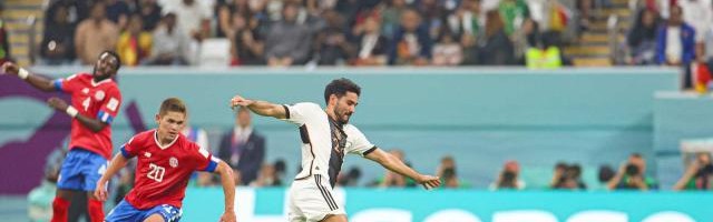 开云体育下载-小猪评球：德国队输给了自己，我们已非大赛型球队